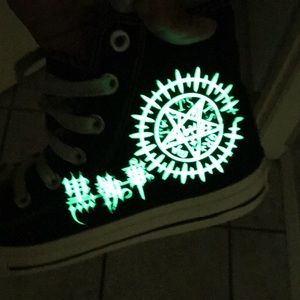 Anime canvas shoe sneakers glow in the dark .